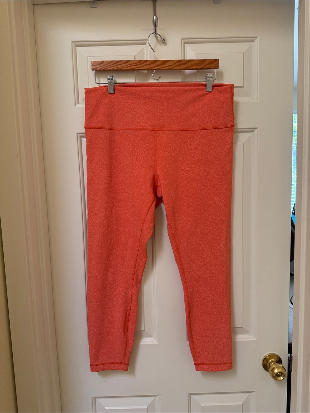 lululemon athletica Wunder Train Hi-Rise Tight workout -Coral Size 16
